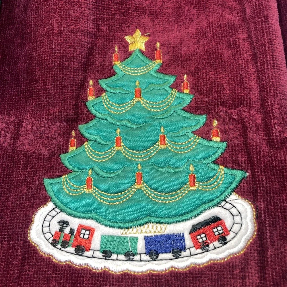 Vintage Christmas Holiday 3 pc Towel Set‎ Embroidered Appliqué Tree & Train